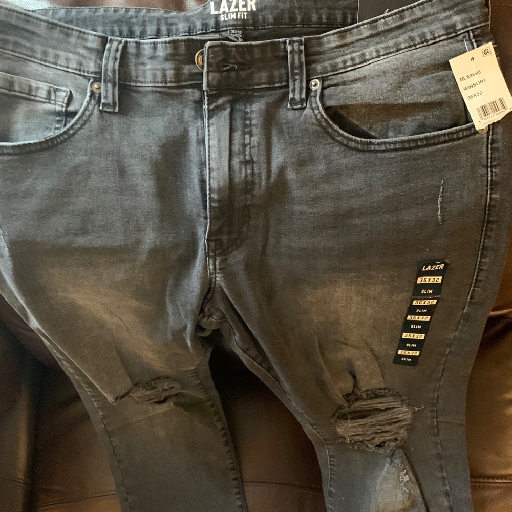 Brand NWT LAZER Slim Fit Men’s 36x32 denim jeans